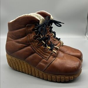 Vintage Banff Leather Snow Boots Sherpa lined